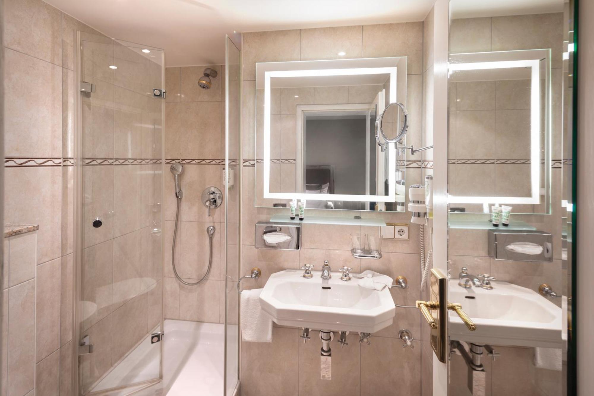 Sonnenhof Hotel & Spa Lautenbach Екстериор снимка
